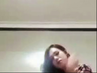 ASHEMALETUBE @ A Man Who Is Straight Receives Oral Sex From An Escort For The First Time